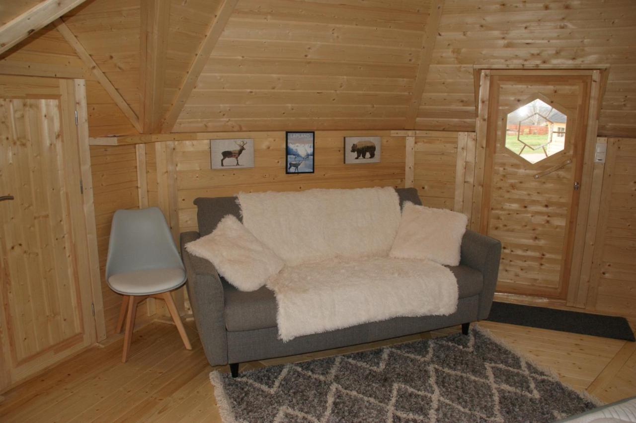 Les Cabanes Du Grand Nord Pradines  외부 사진