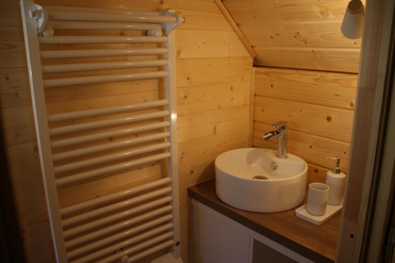 Les Cabanes Du Grand Nord Pradines  외부 사진