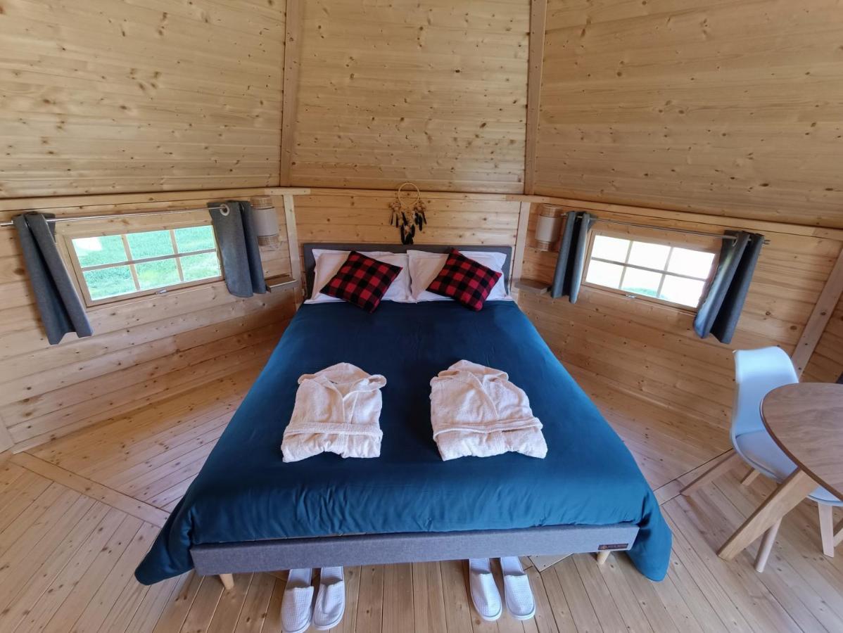 Les Cabanes Du Grand Nord Pradines  외부 사진