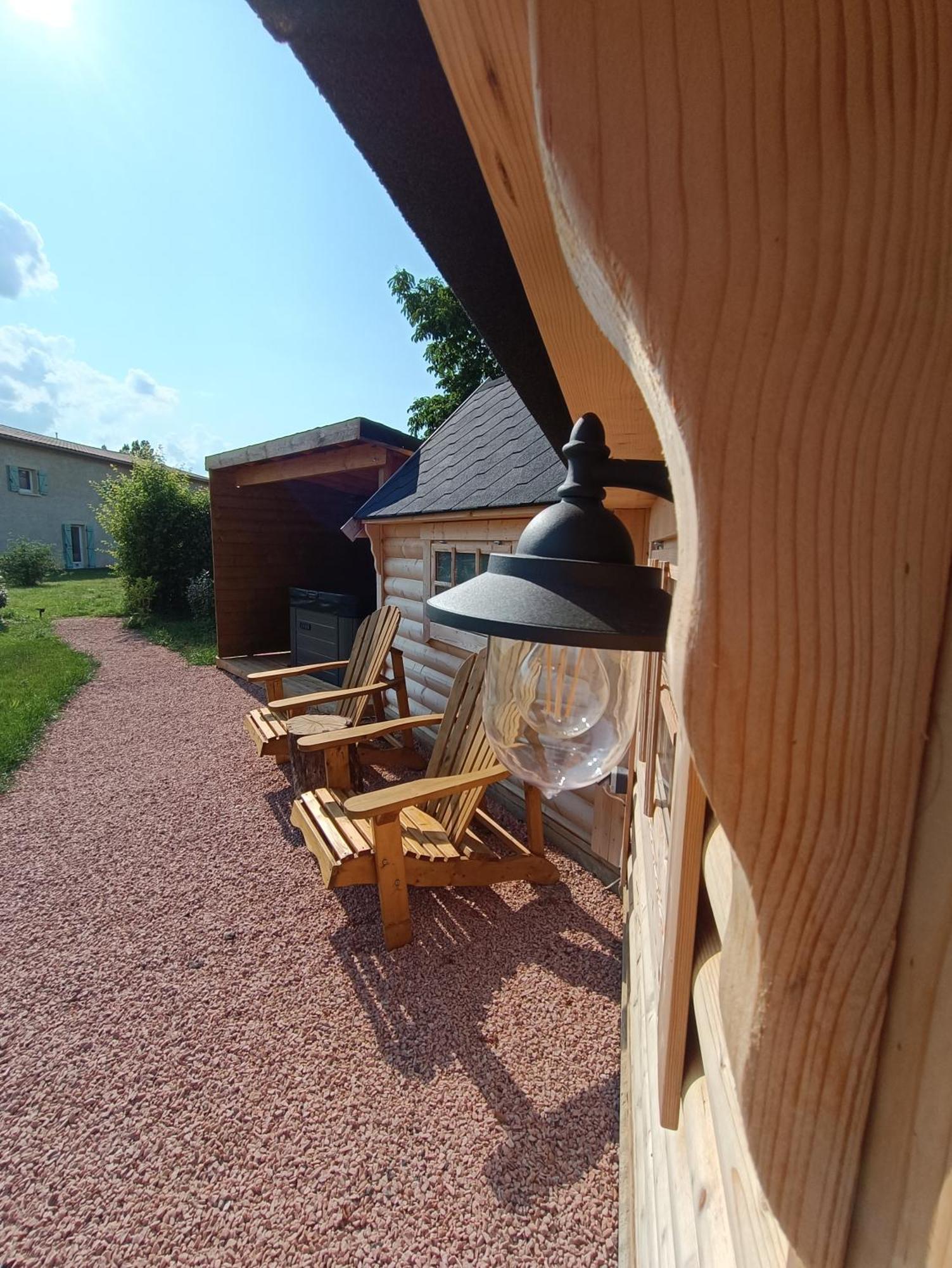 Les Cabanes Du Grand Nord Pradines  외부 사진